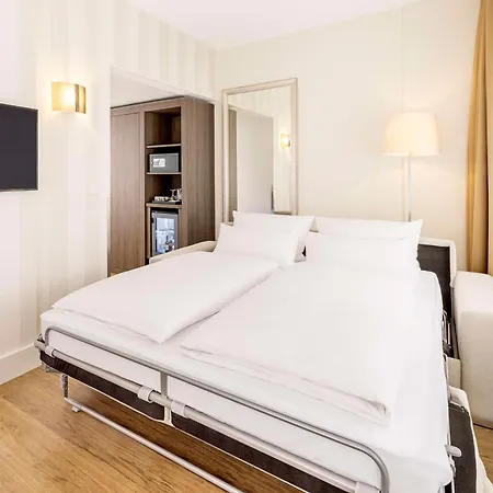 فندق إن إتش 4*