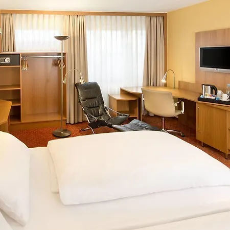 Hotel Nh 4*